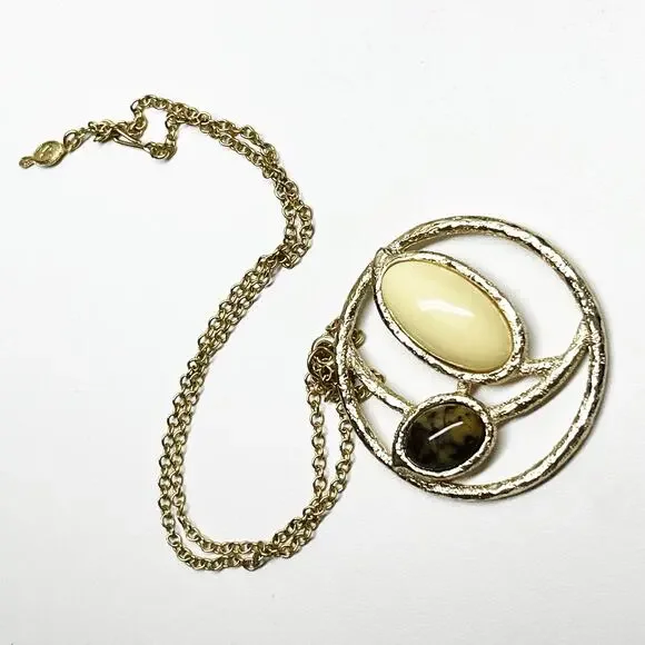 Sarah Coventry Desert Flower 1974 Vintage Pendant Necklace in box - Picture 3 of 8